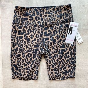 VOGO High Waist Leopard Bike Shorts Size M NWT